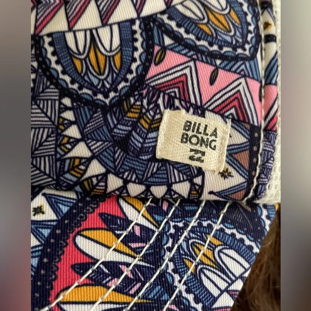 Billabong  adjustable print & mesh cap
